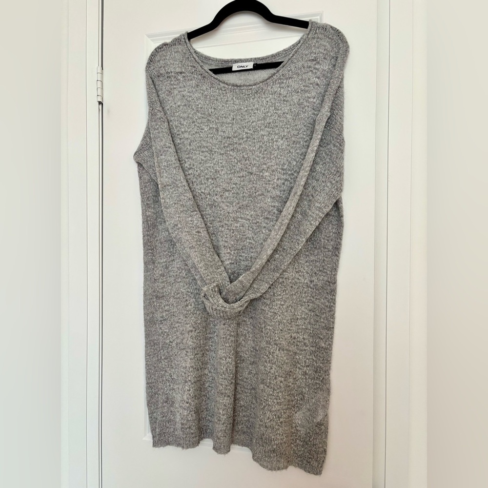 ONLY Grey Tunic Sweater size Large - Picture 6 of 11